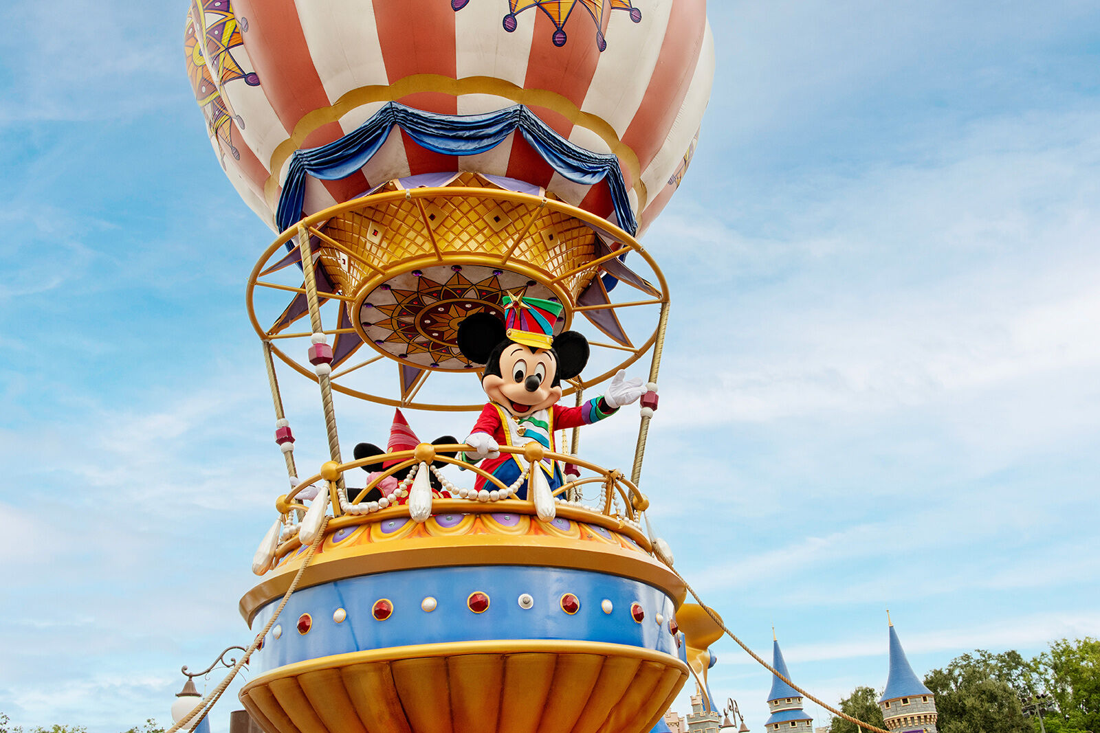 Disney's Festival of Fantasy Parade